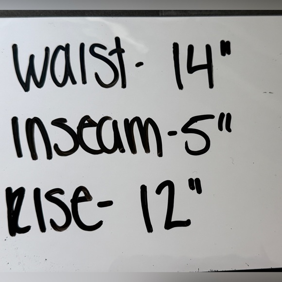 NWT Halara Super High Waisted Softlyzero Airy 2-in-1 Yoga Shorts 5'' Size L - Picture 8 of 8